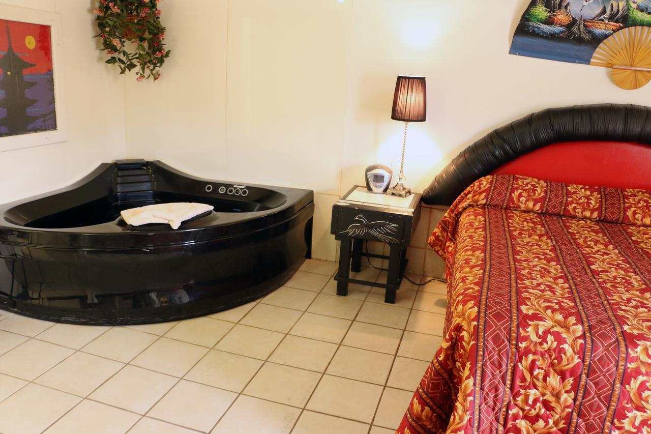 Bed Ford Inn Erie Екстериор снимка