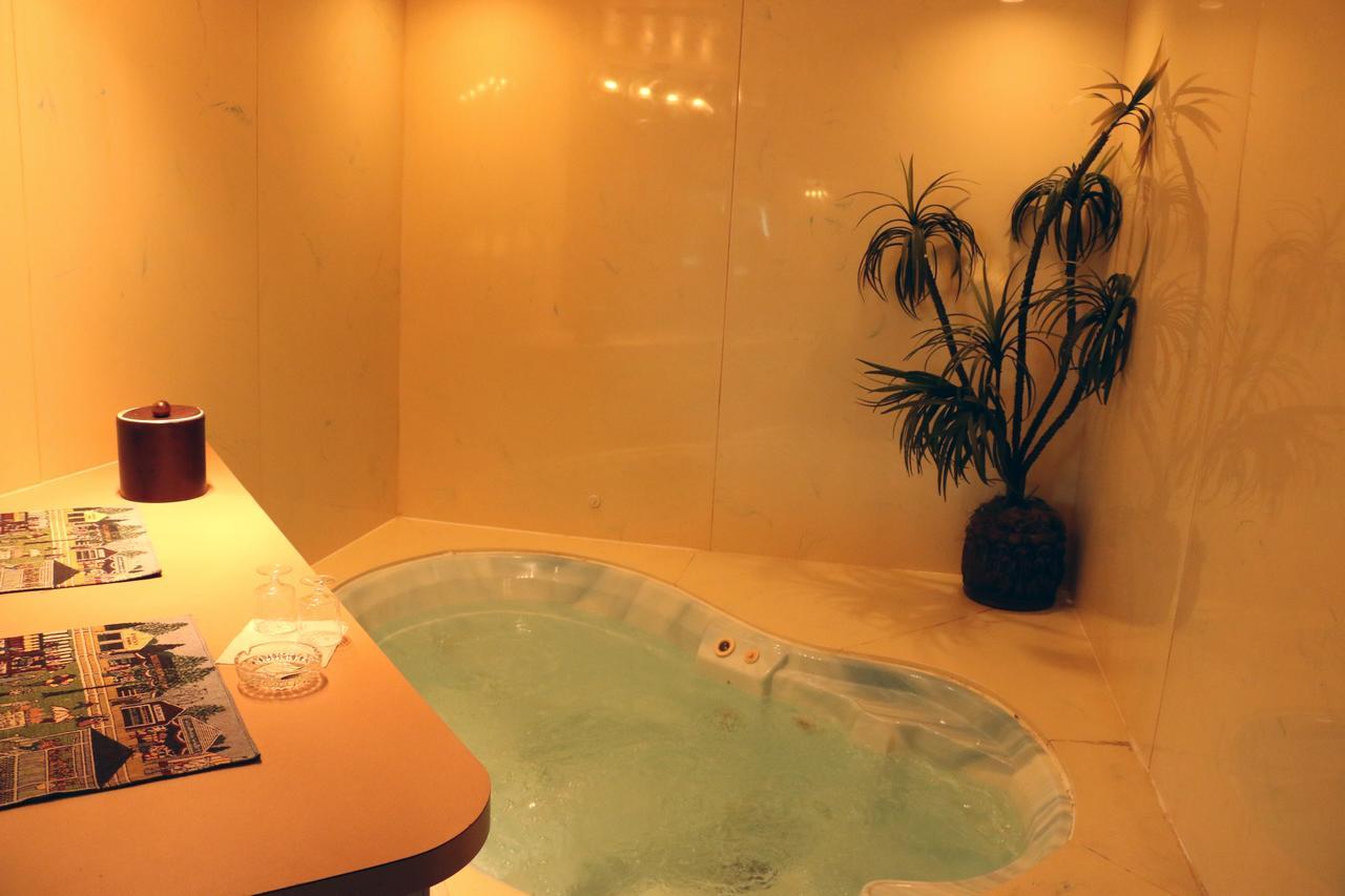 Bed Ford Inn Erie Екстериор снимка