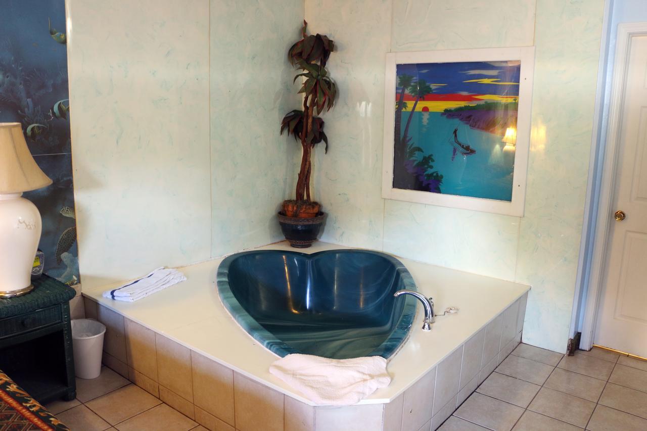 Bed Ford Inn Erie Екстериор снимка