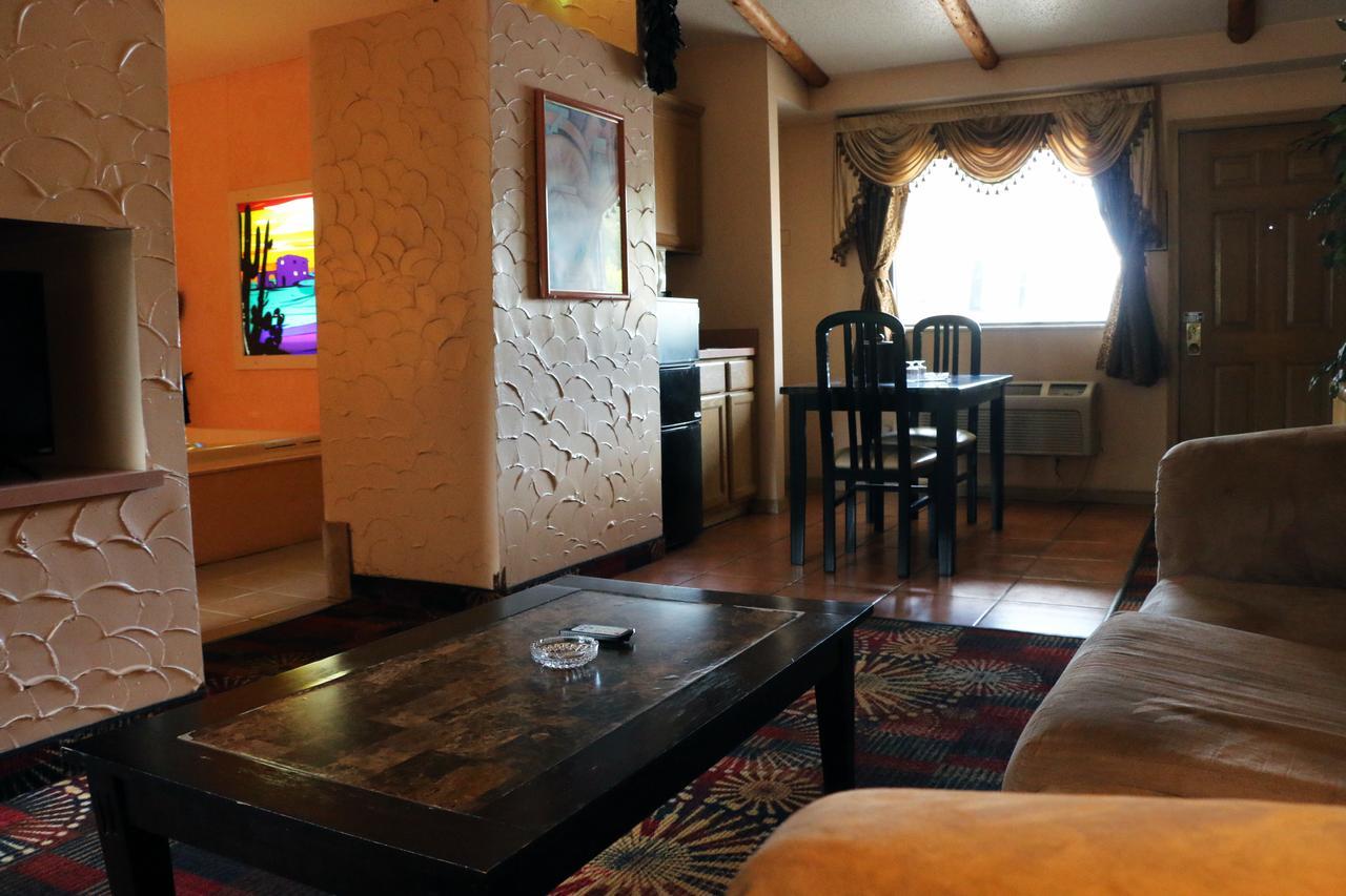 Bed Ford Inn Erie Екстериор снимка